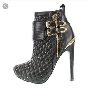Steve Madden  Keyshia Cole- WRKIT Black Boots